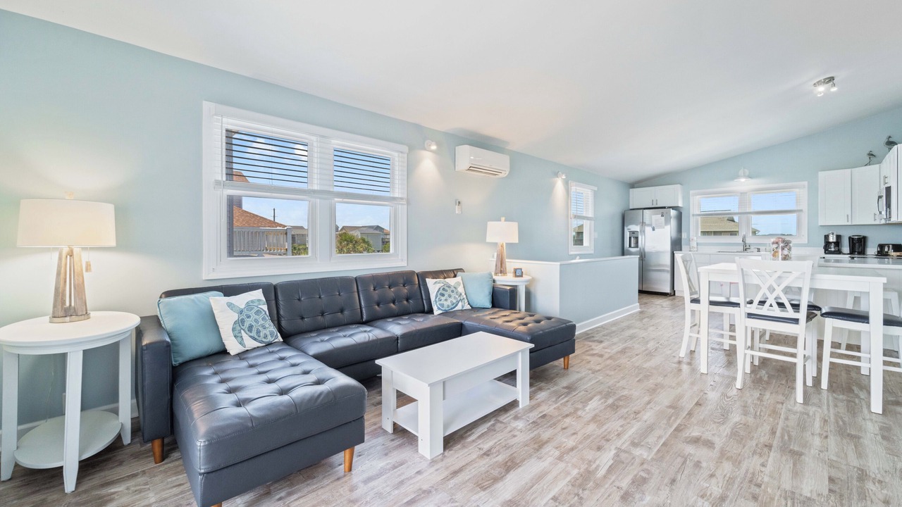 Photo of Livingroom in North Topsail Beach