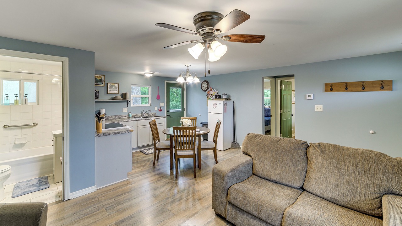 Photo of Livingroom in Omaha