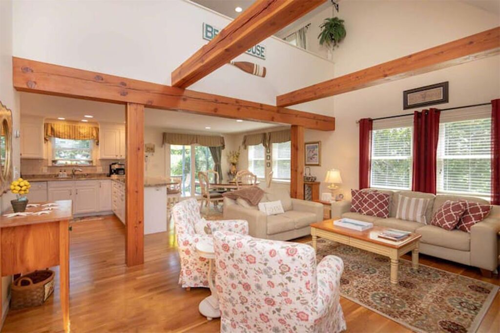 Photo of Livingroom in Katama