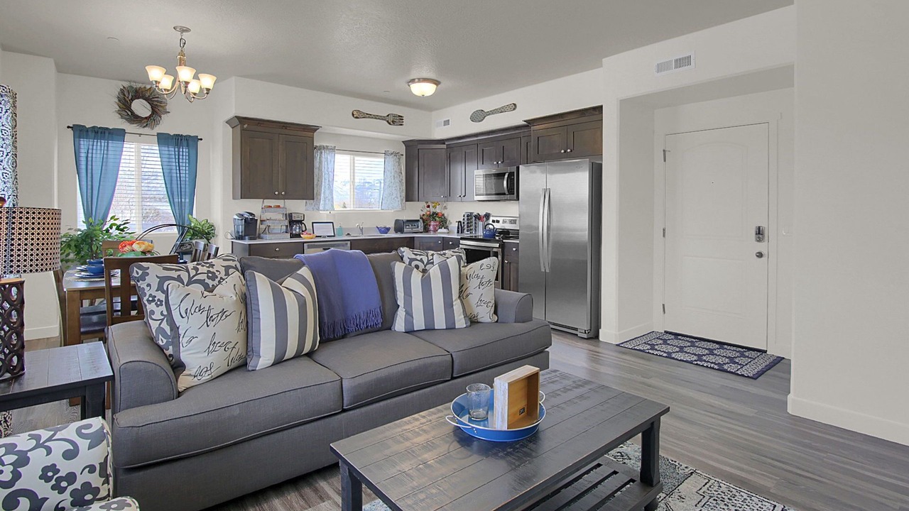 Photo of Livingroom in Clearfield
