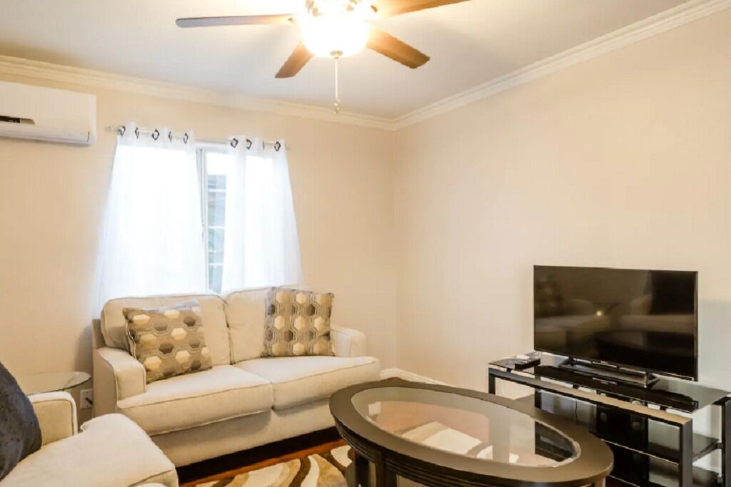 Photo of Livingroom in Hacienda Heights