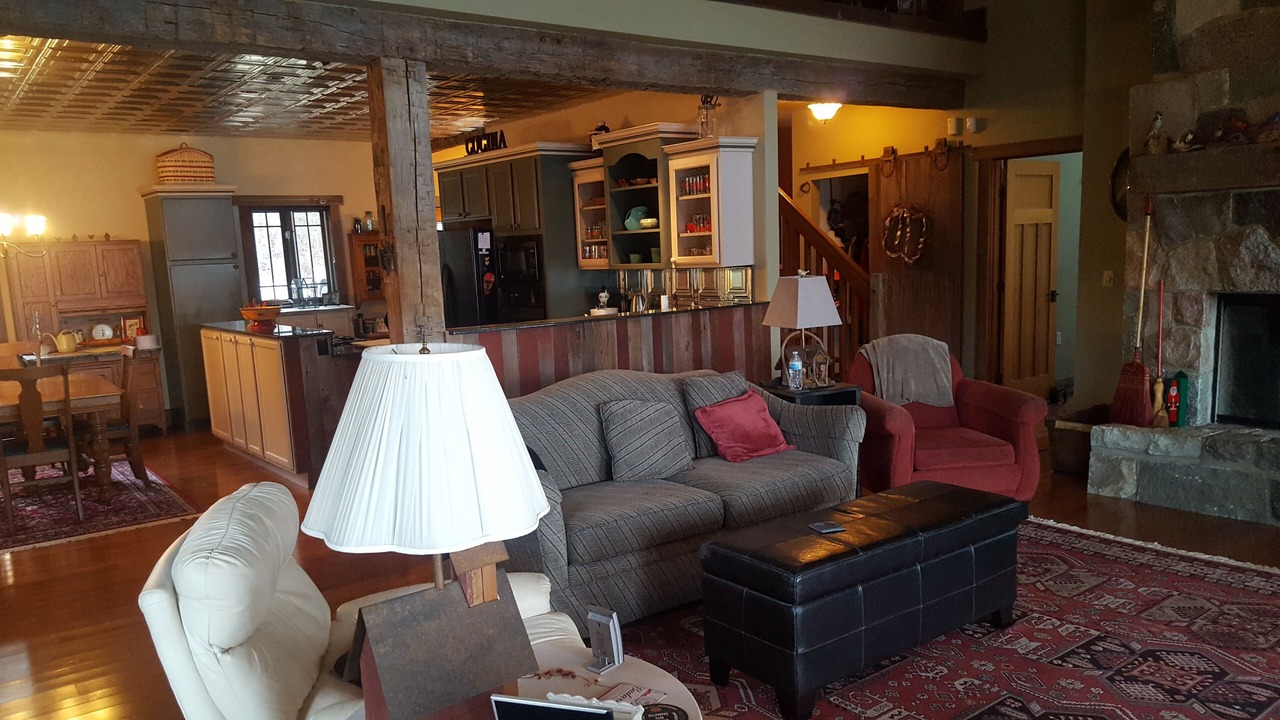 Photo of Livingroom in Grass Lake