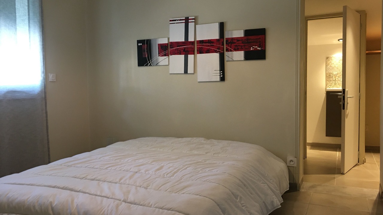 Photo of Bedroom in Adissan