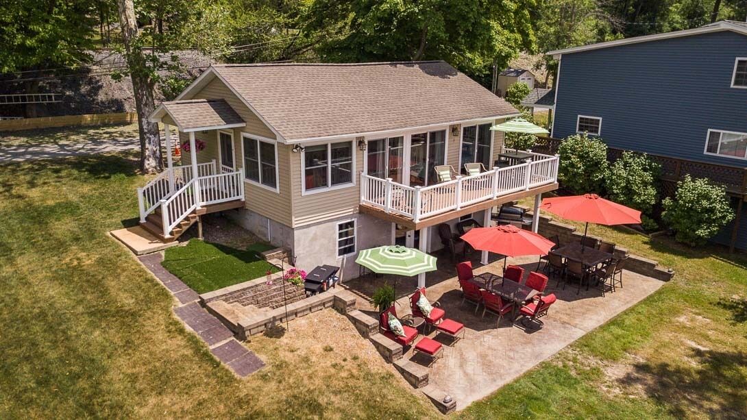 Photo of Outdoor in Cayuga