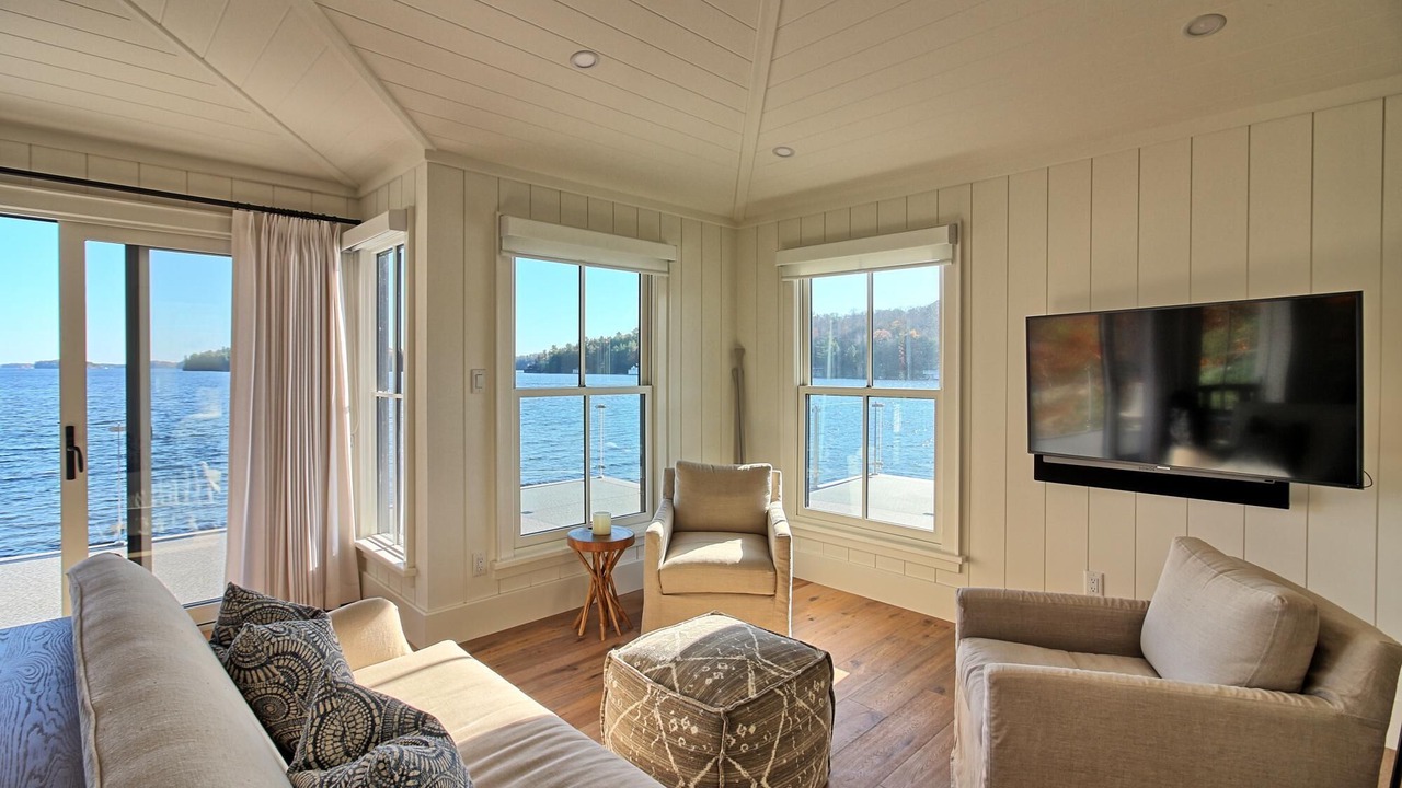 Photo of Bedroom in Port Carling