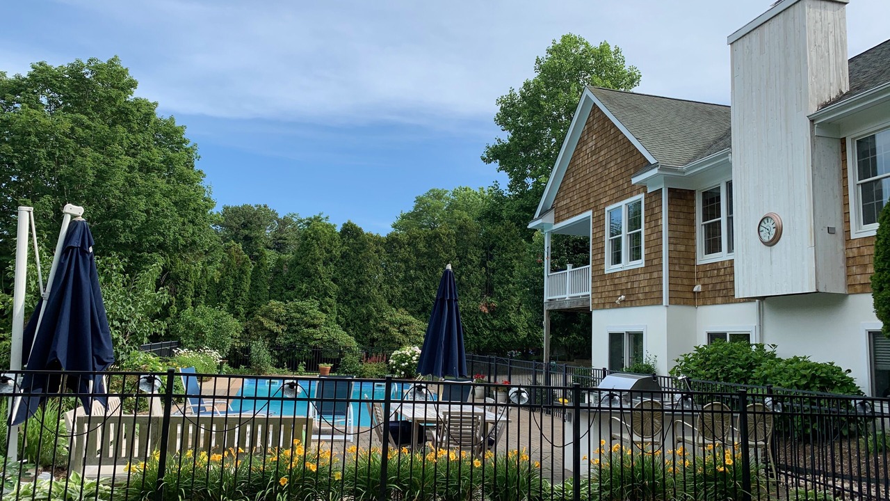 Photo of Patio Balcony in Shinnecock Hills