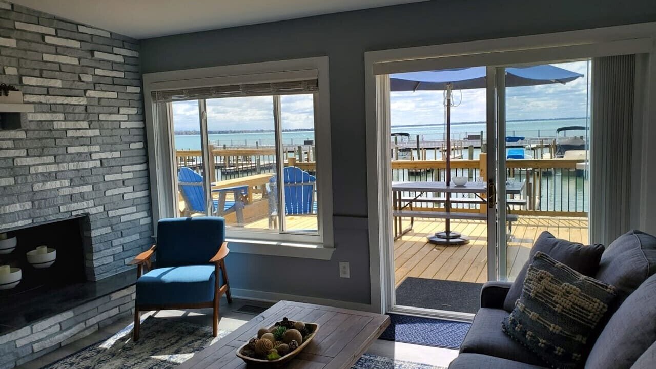 Photo of Livingroom in Anchorville