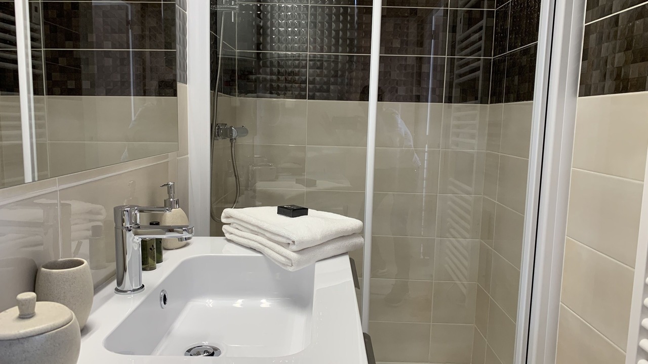 Photo of Bathroom in Albi