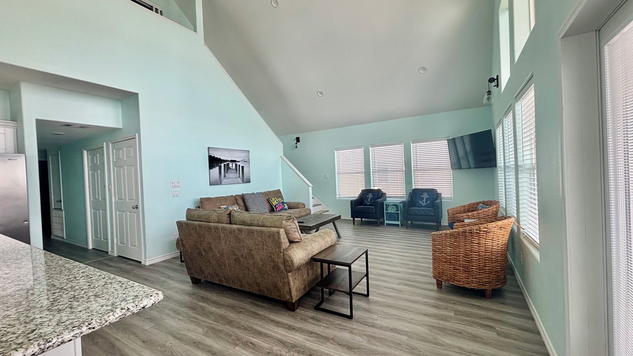 Photo of Livingroom in Gilchrist