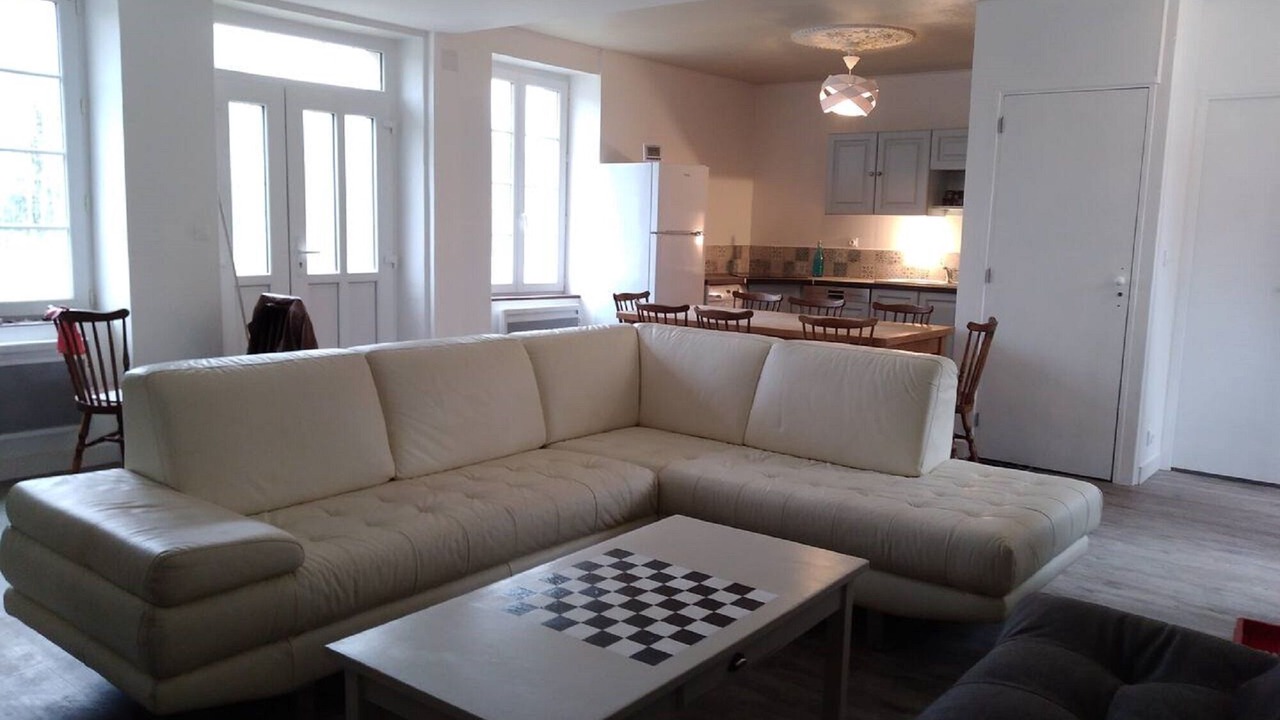 Photo of Livingroom in Sains