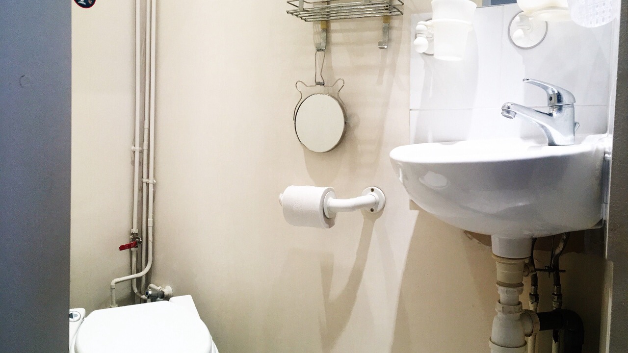 Photo of Bathroom in 17th Arrondissement