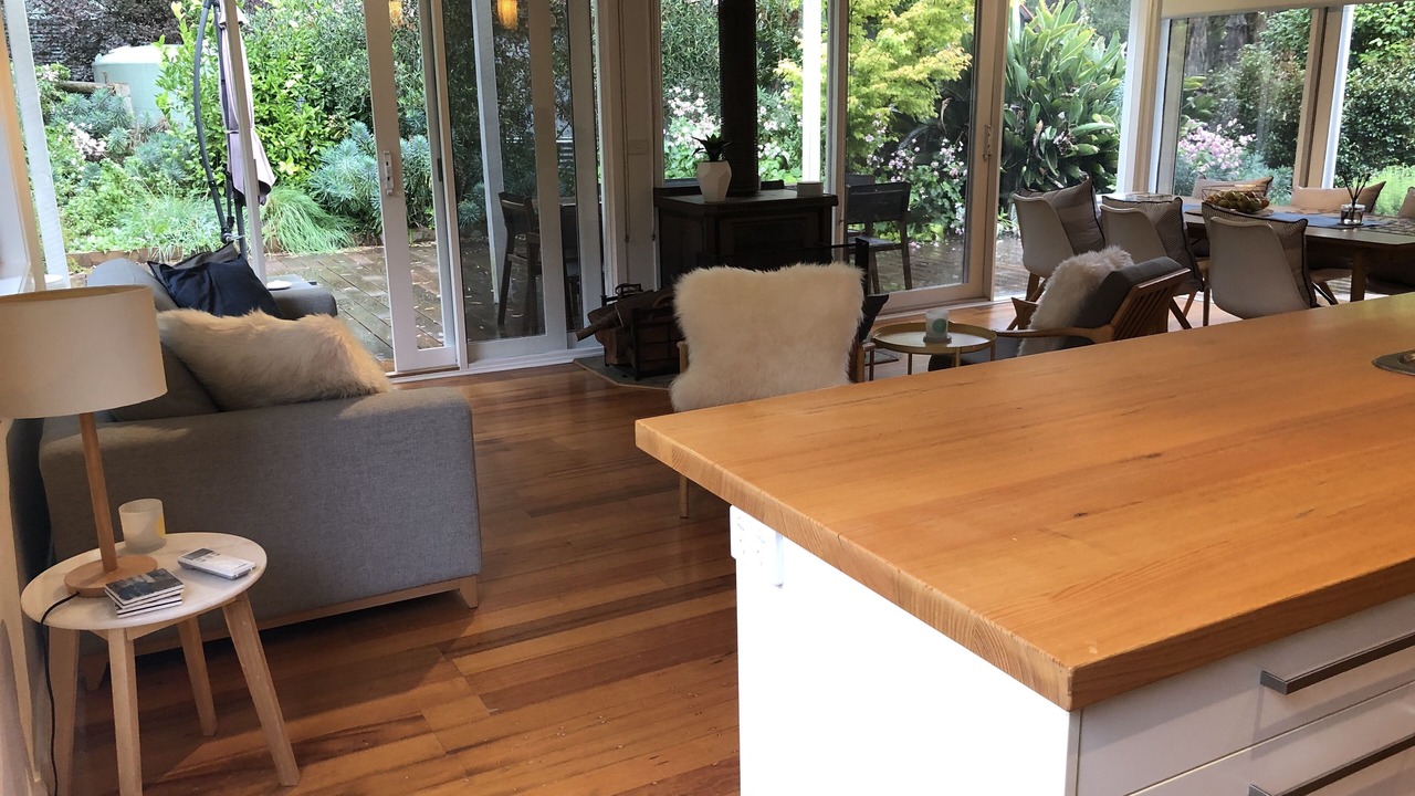 Photo of Others in Red Hill