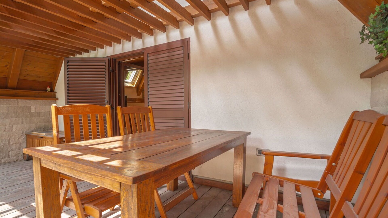 Photo of Others in Lic