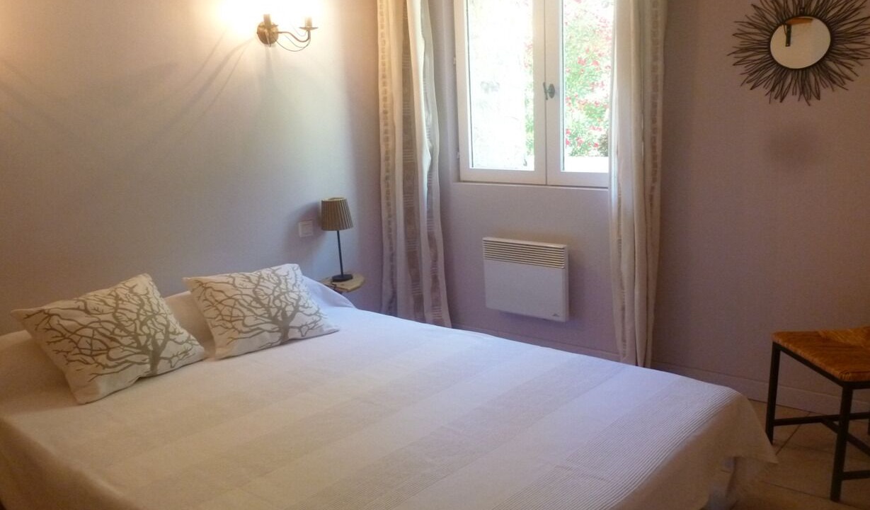 Photo of Bedroom in Roquebrun