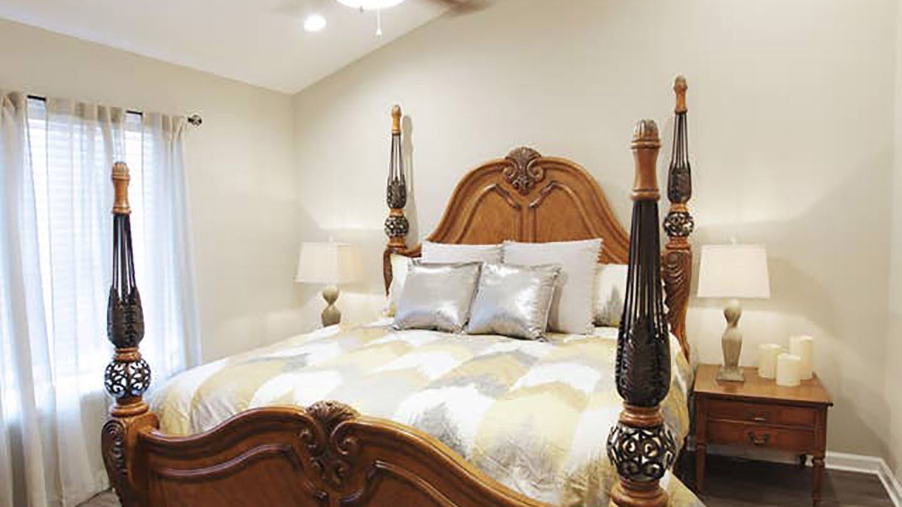 Photo of Bedroom in Ashley Oaks