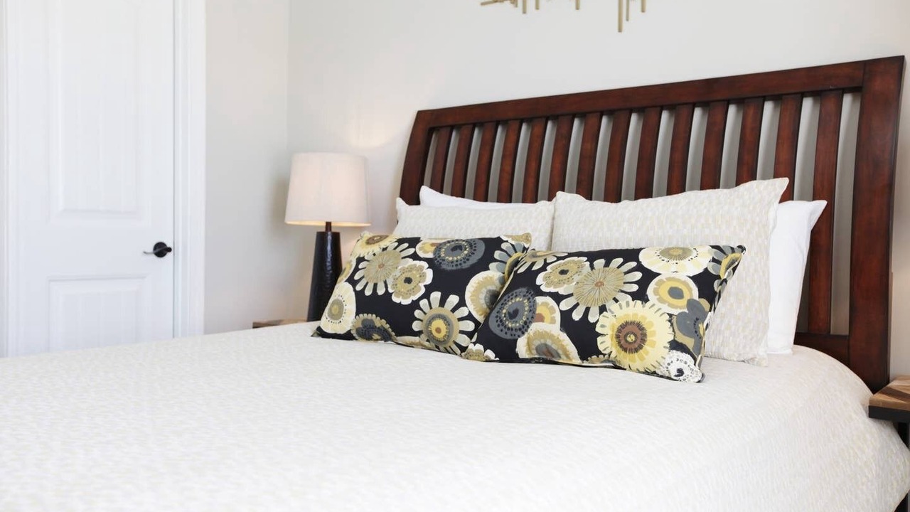 Photo of Bedroom in Ashley Oaks