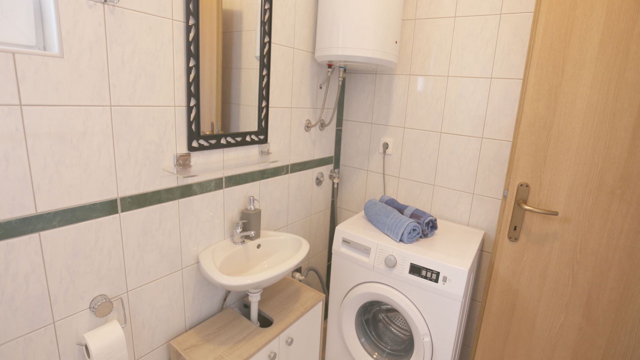 Photo of Bathroom in Kakma