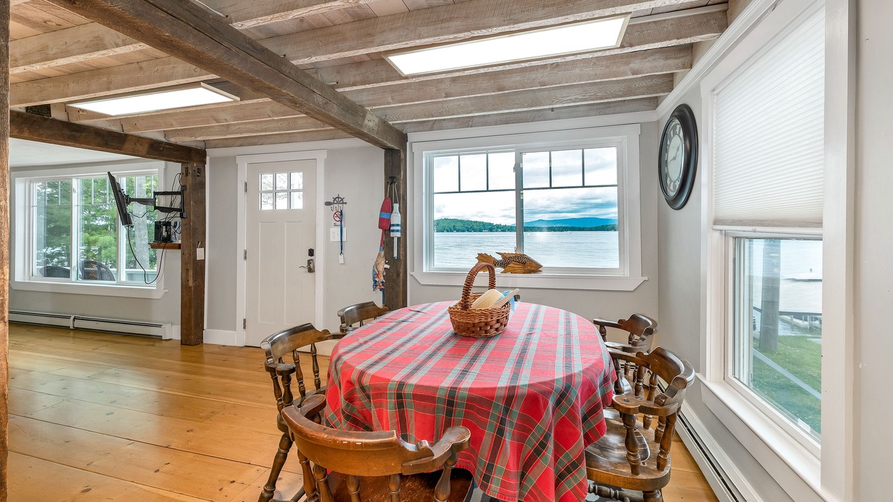 Photo of Others in Weirs Beach