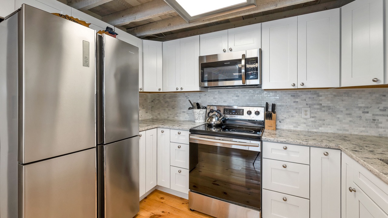 Photo of Kitchen in Weirs Beach