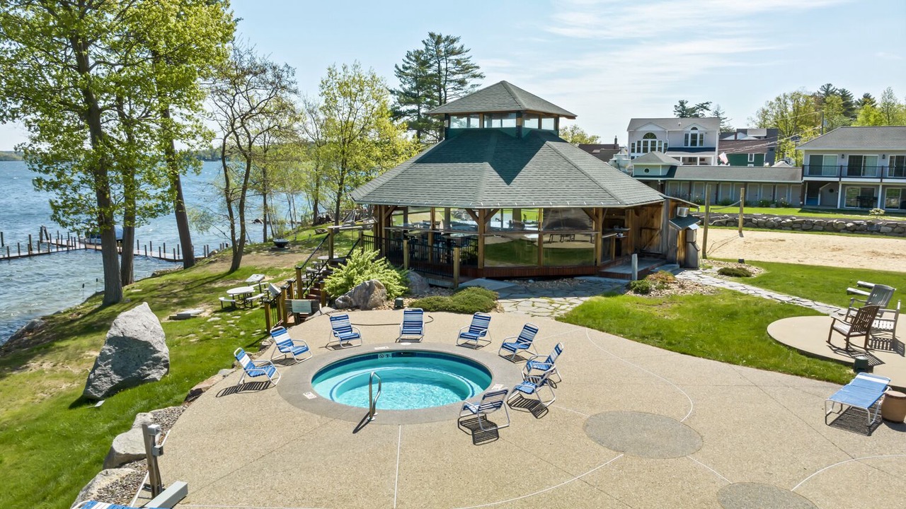 Photo of Outdoor in Weirs Beach