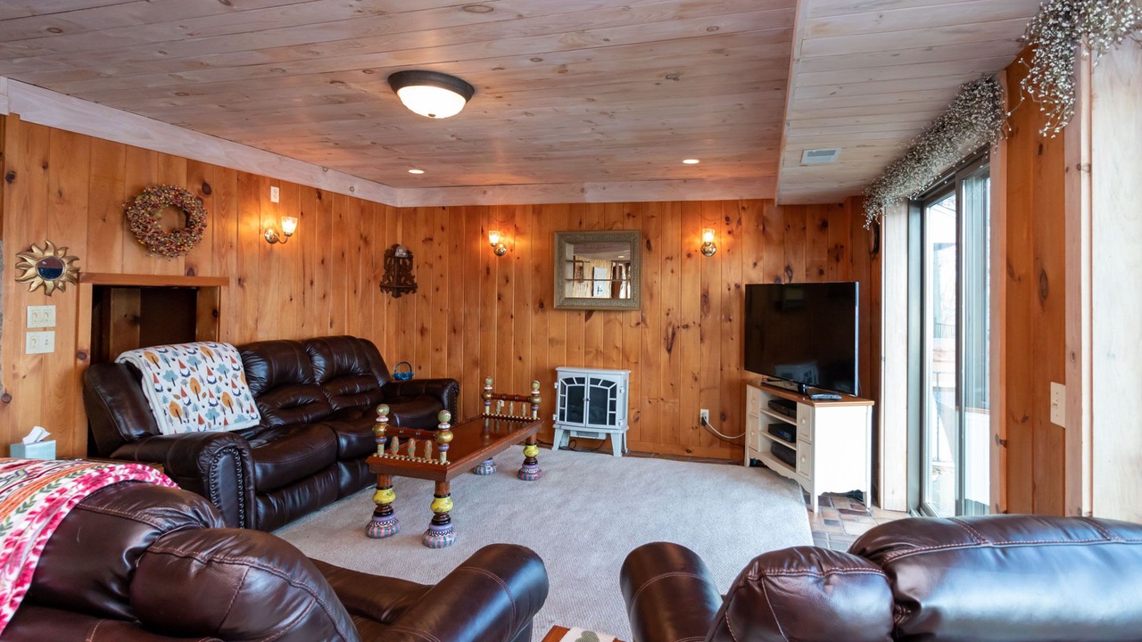 Photo of Livingroom in Grange Landing