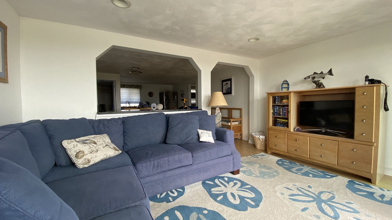 Photo of Bedroom in Matunuck