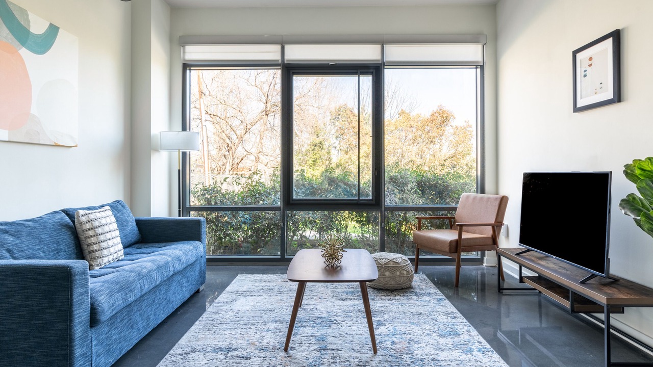 Photo of Livingroom in Del Ray