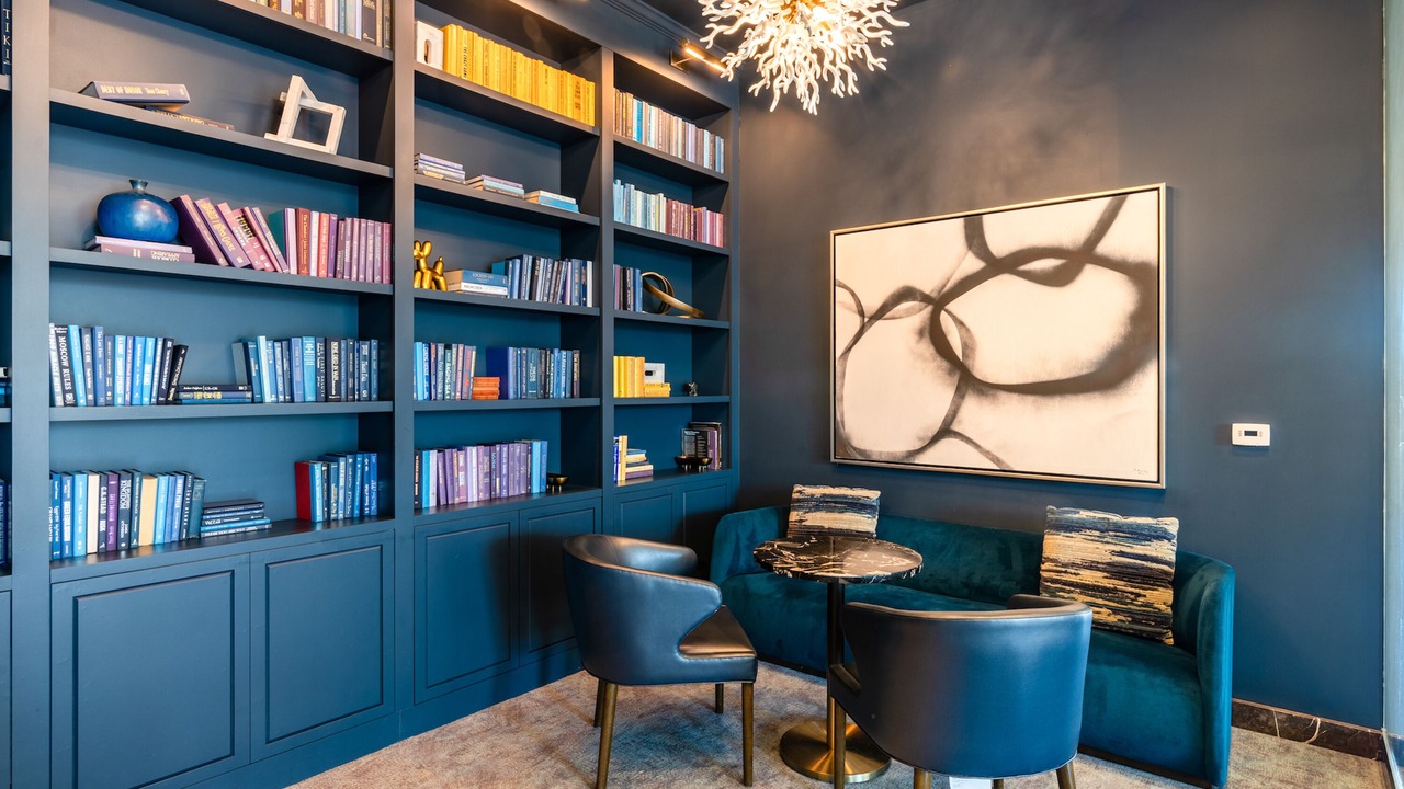 Photo of Others in Del Ray