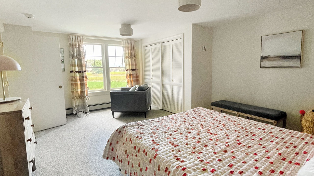 Photo of Others in Blue Hill