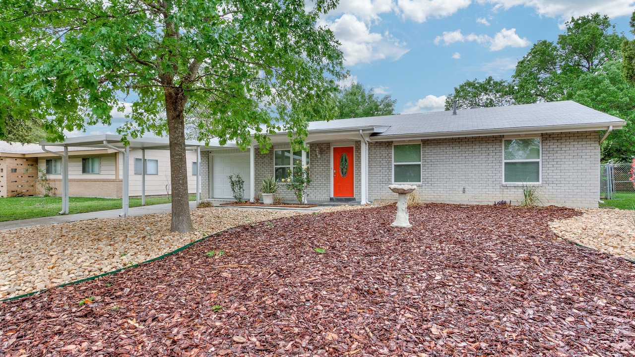 Photo of Outdoor in North San Antonio - SAT