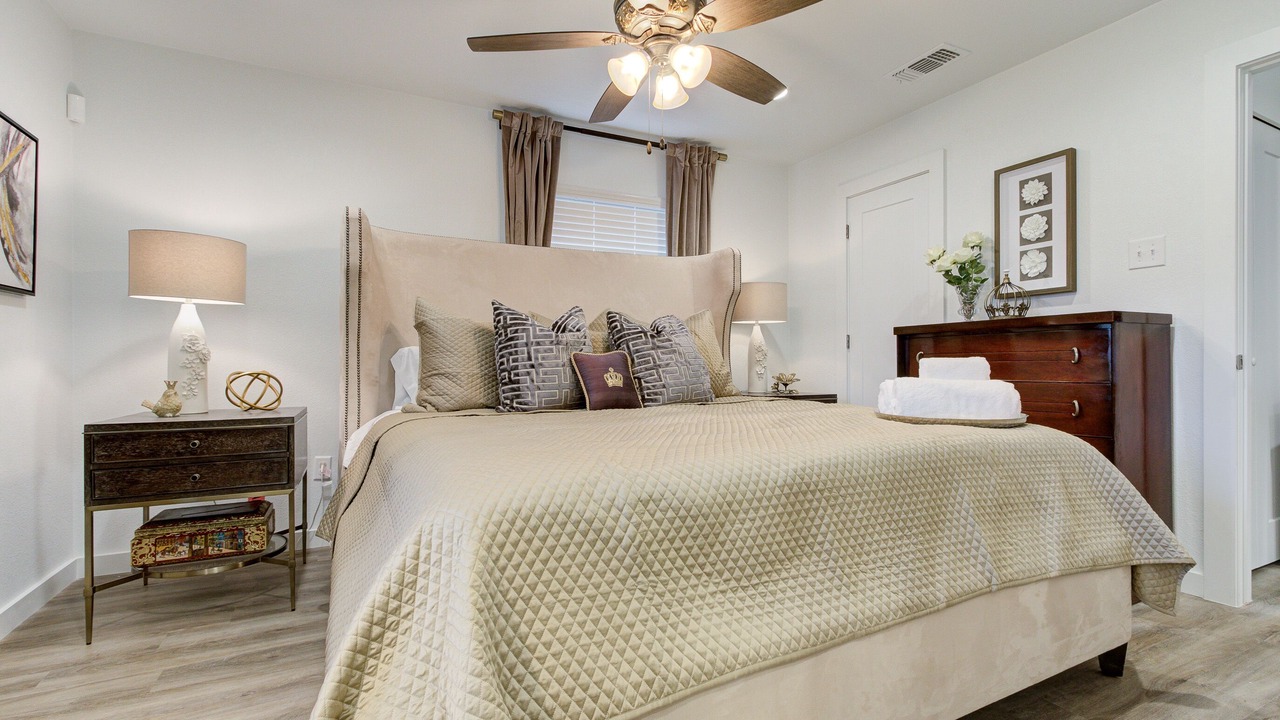 Photo of Bedroom in North San Antonio - SAT