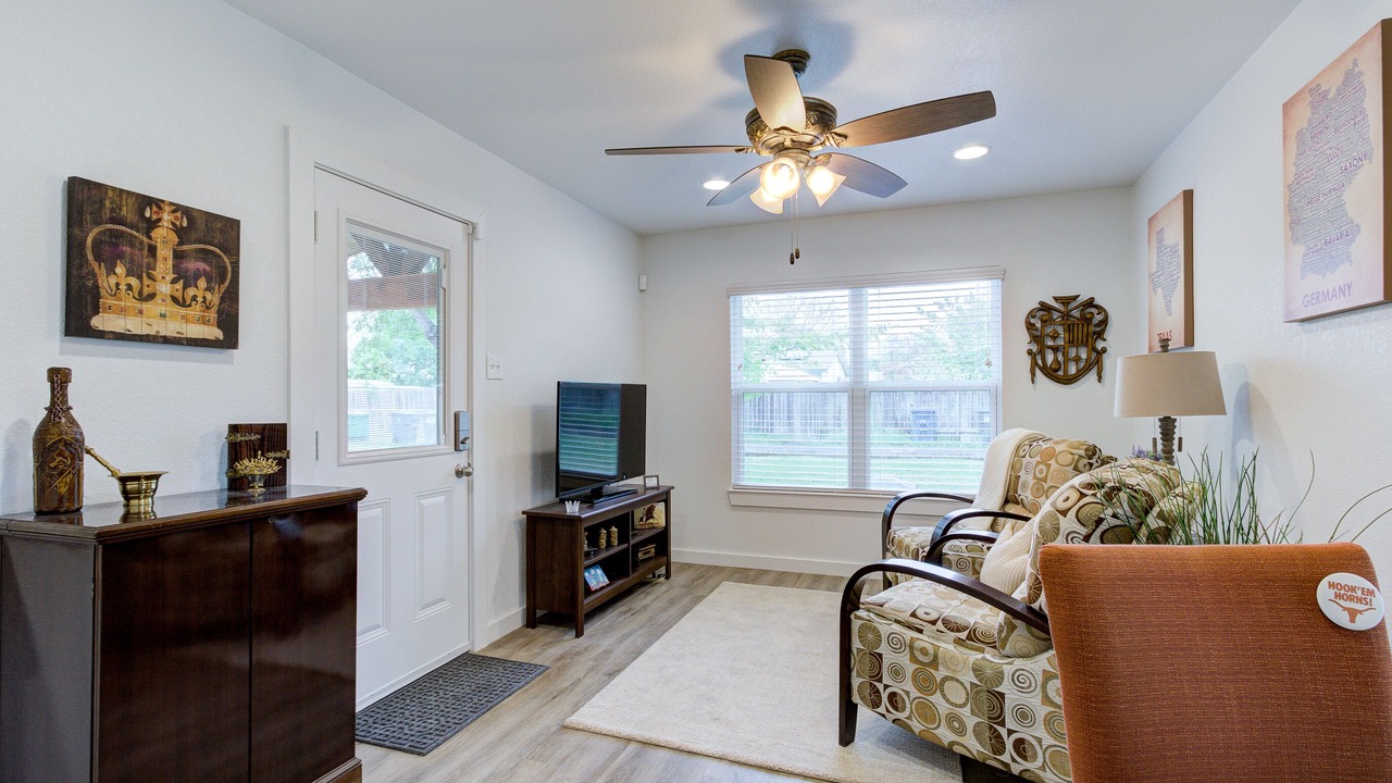 Photo of Livingroom in North San Antonio - SAT