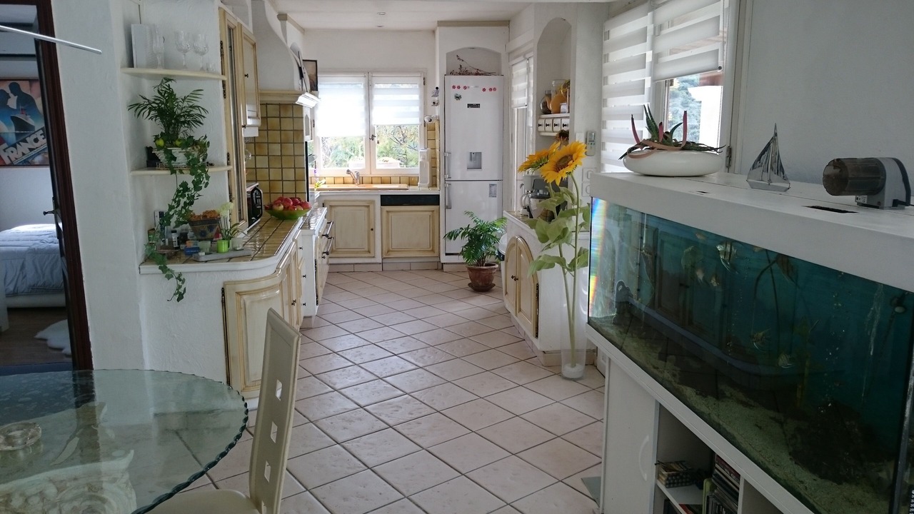 Photo of Kitchen in Saint-Roman
