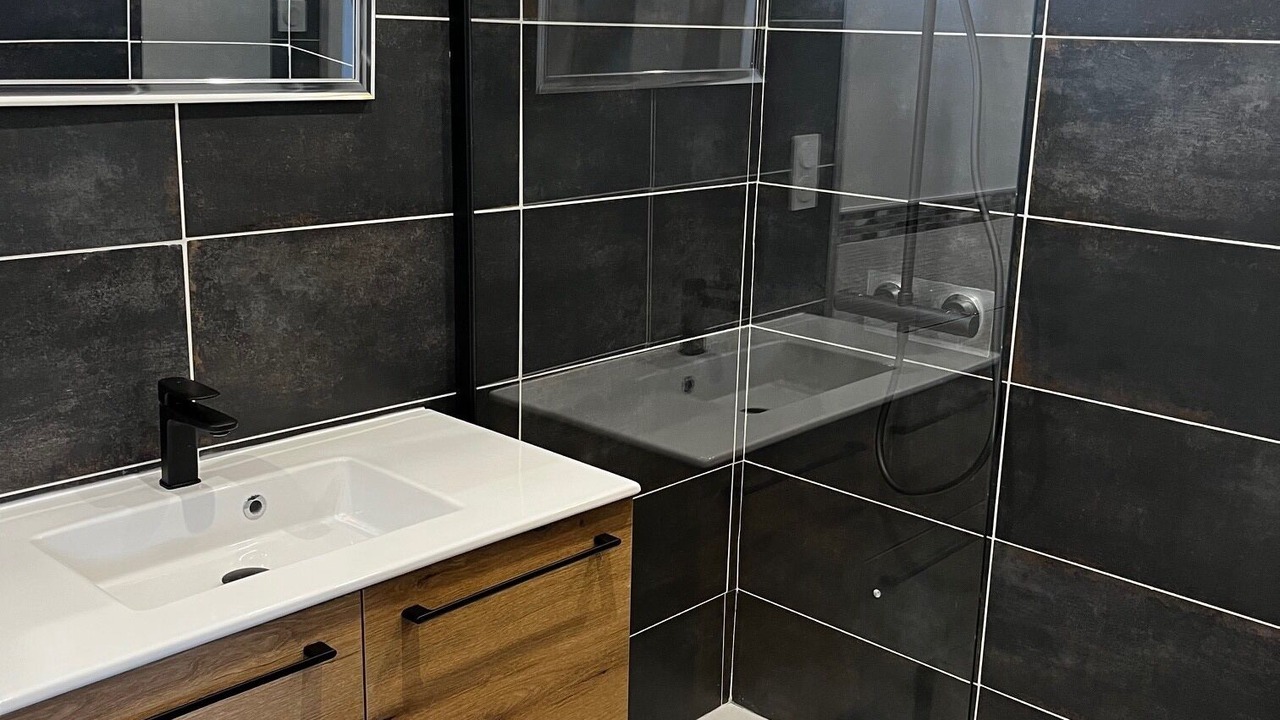 Photo of Bathroom in Trevou-Treguignec