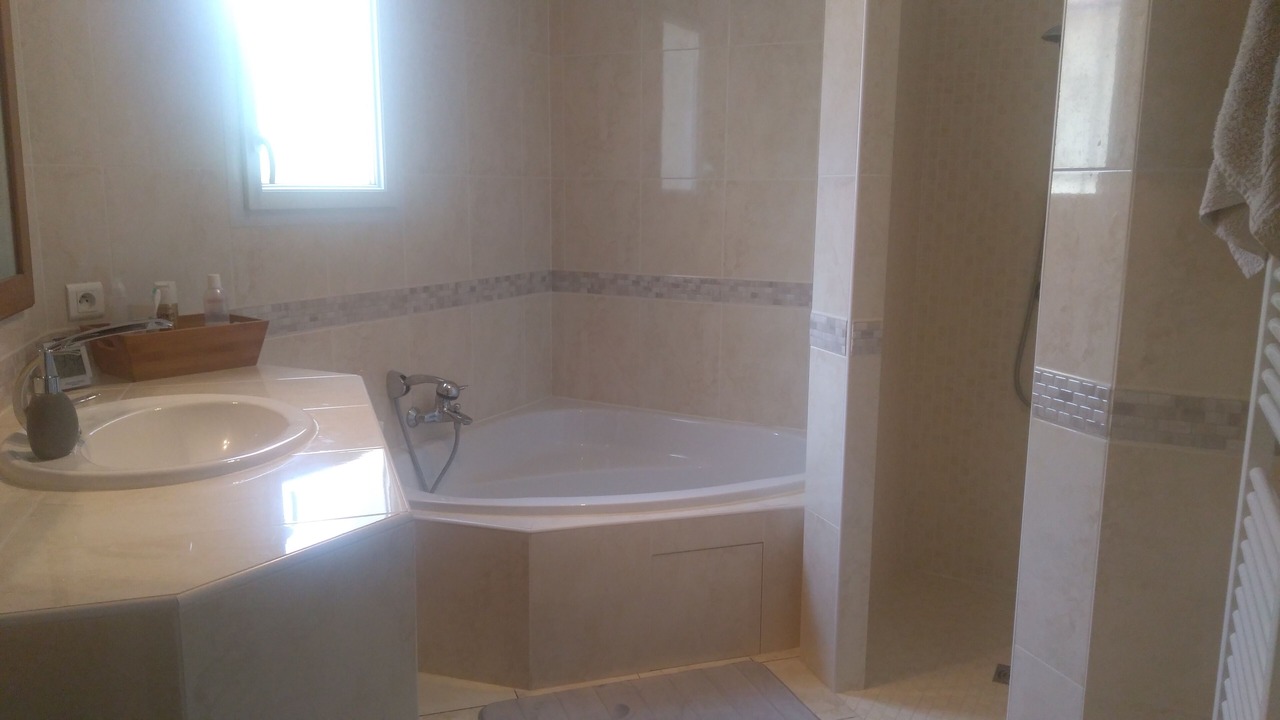 Photo of Bathroom in Castelnau-le-Lez