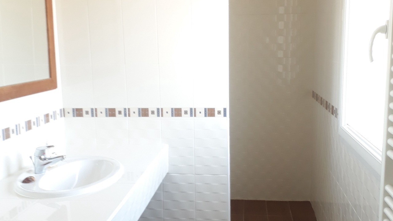 Photo of Bathroom in Castelnau-le-Lez
