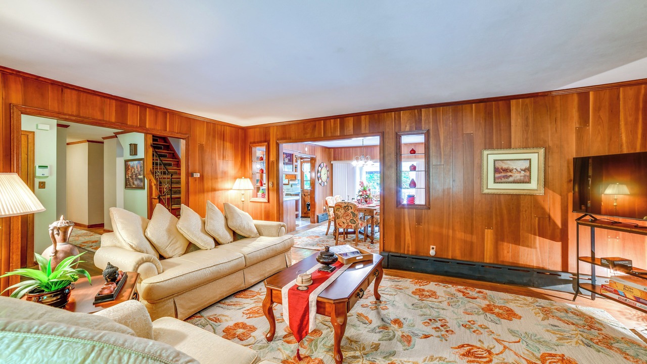 Photo of Livingroom in Roscoe