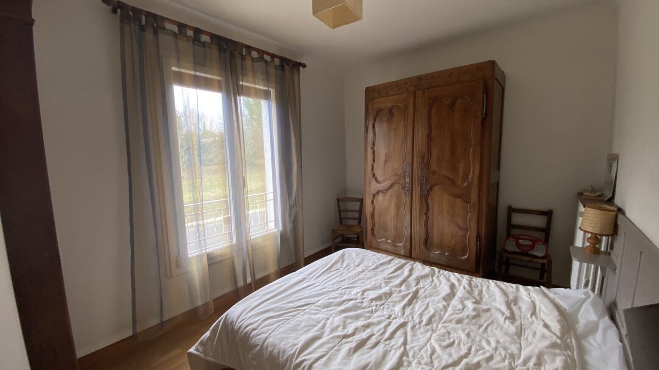 Photo of Bedroom in La Roche-Posay