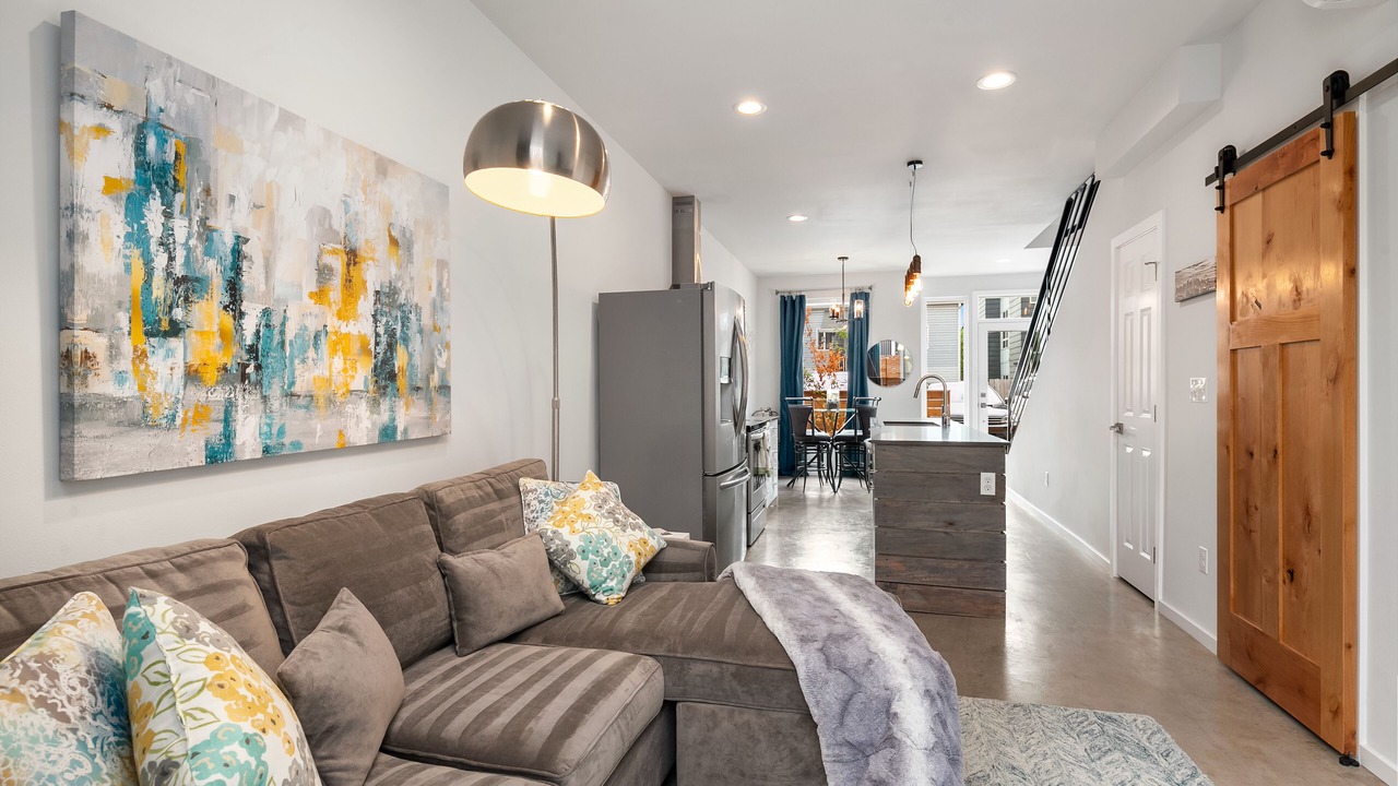 Photo of Livingroom in Georgetown