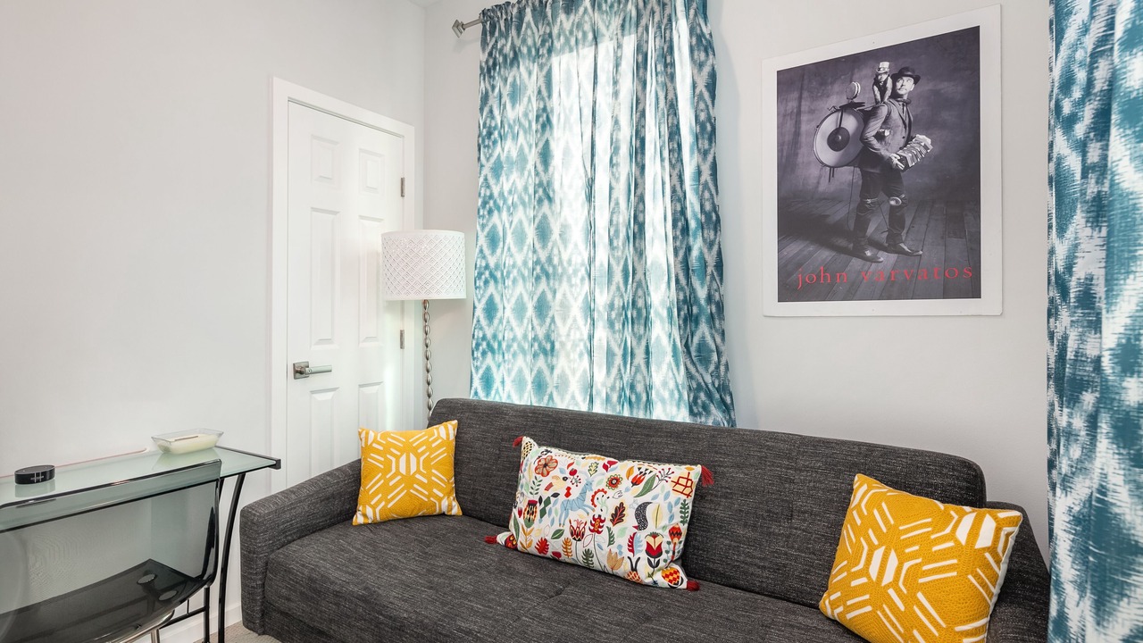 Photo of Livingroom in Georgetown