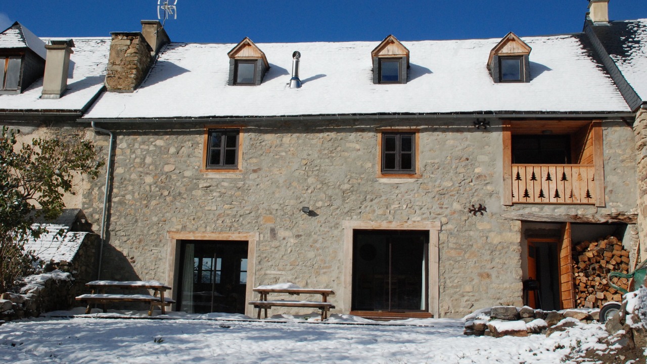 Photo of Outdoor in Ris