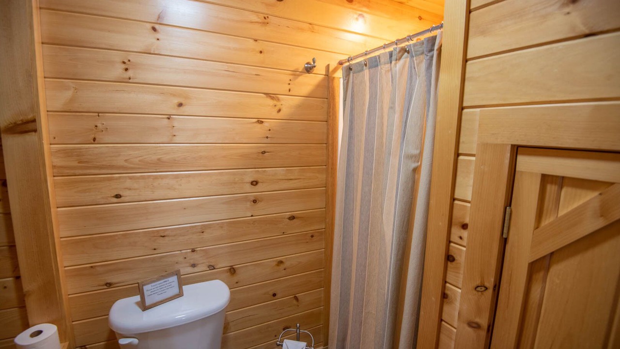 Photo of Bathroom in Crumpler