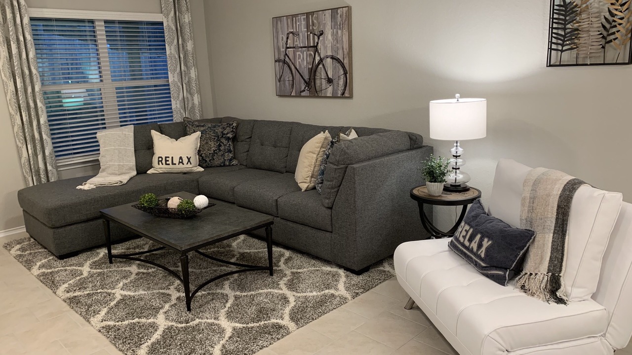 Photo of Livingroom in Solana Ridge