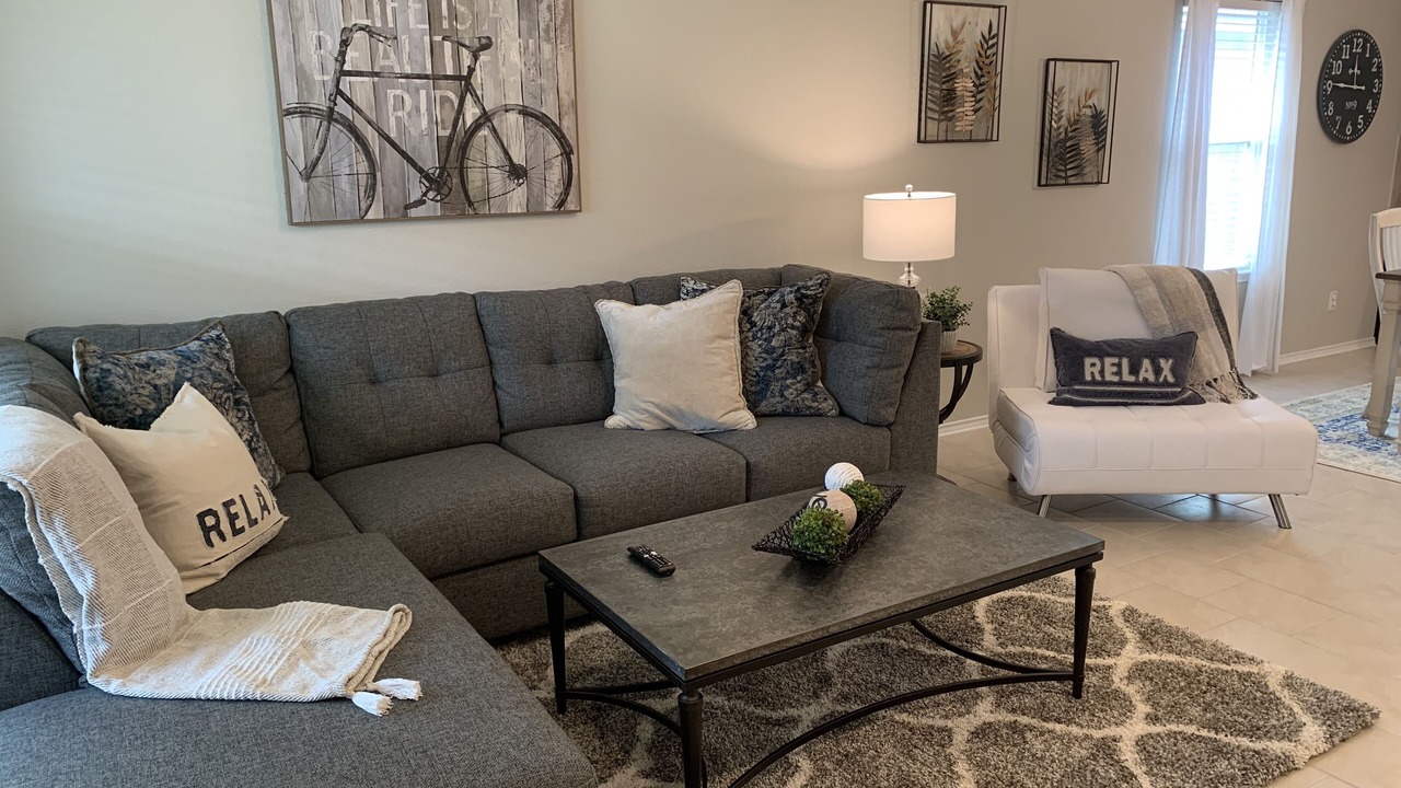 Photo of Livingroom in Solana Ridge