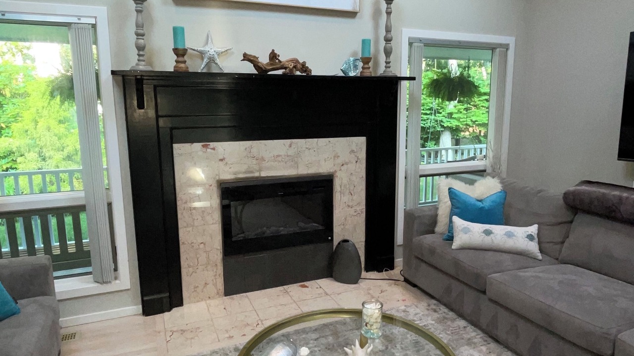 Photo of Livingroom in Westhampton Beach