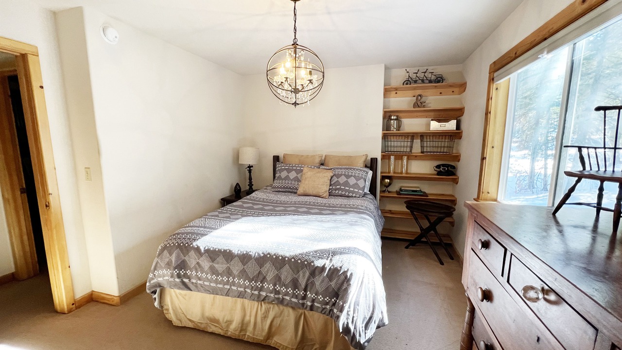 Photo of Bedroom in McKinney Estates