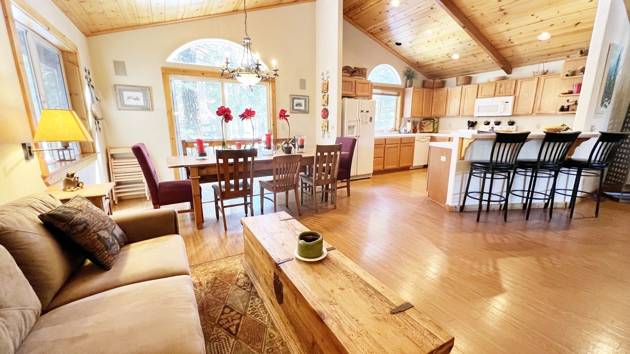 Photo of Livingroom in McKinney Estates