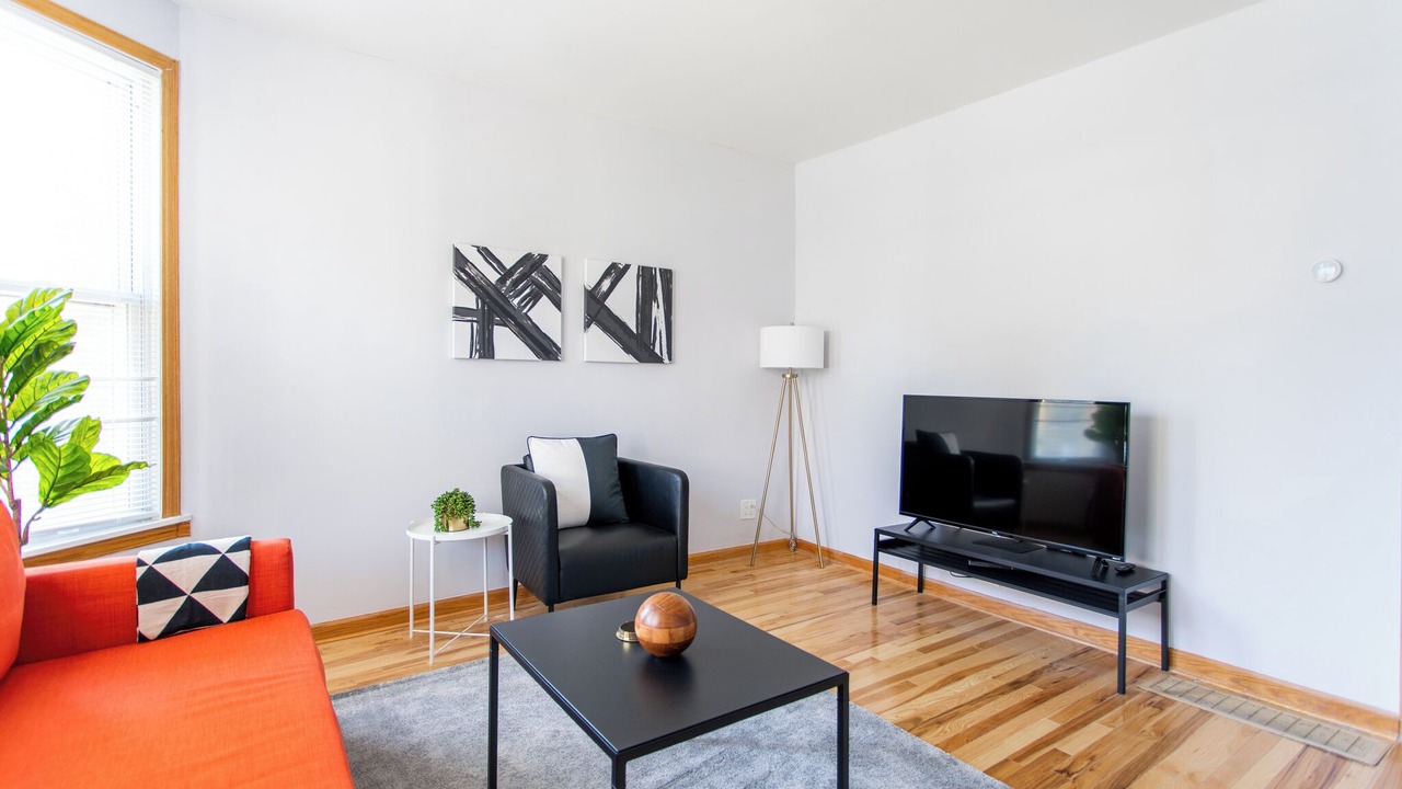 Photo of Livingroom in Logan Square