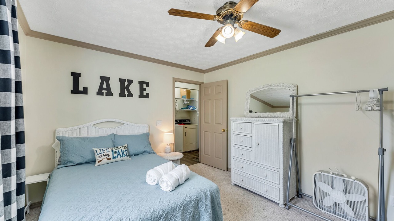 Photo of Bedroom in Trimble