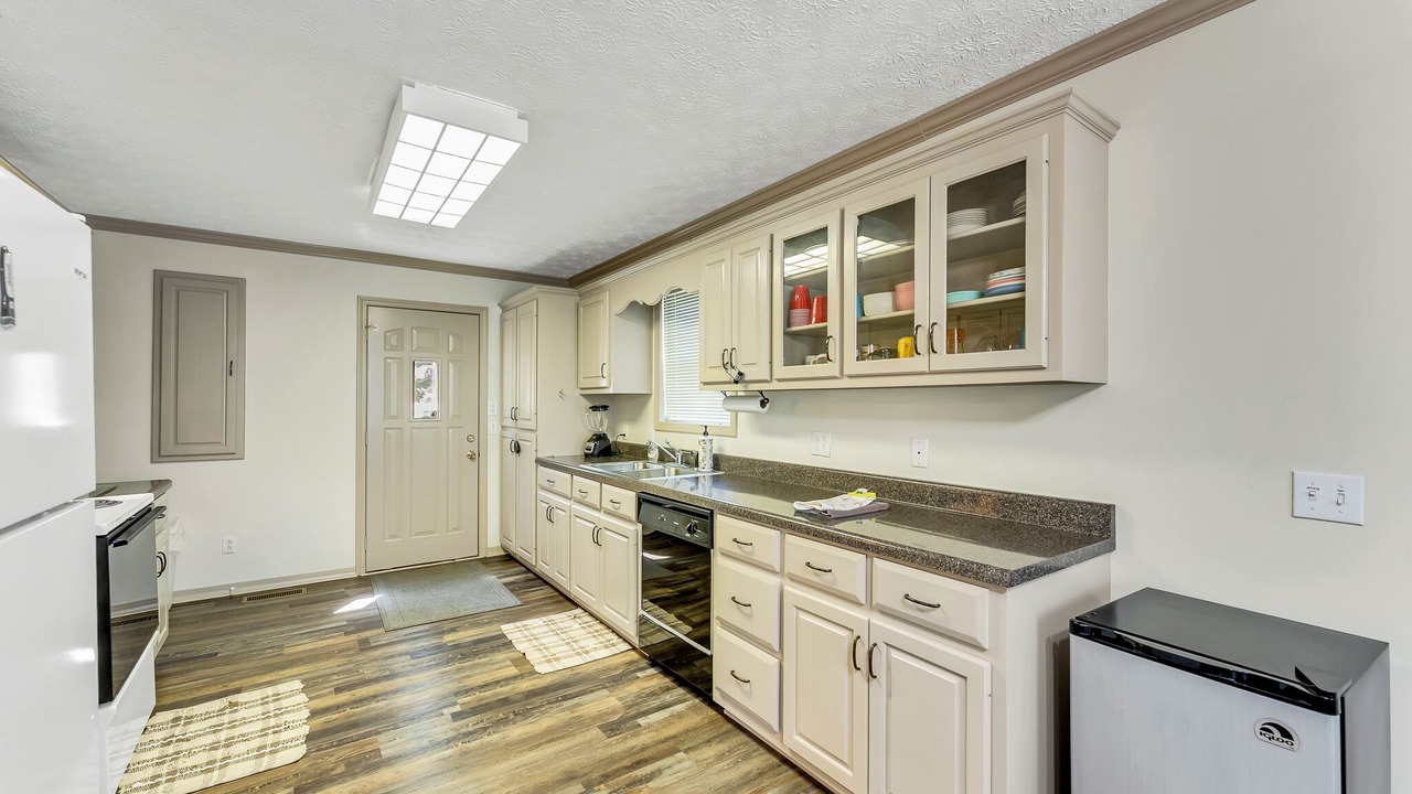 Photo of Kitchen in Trimble